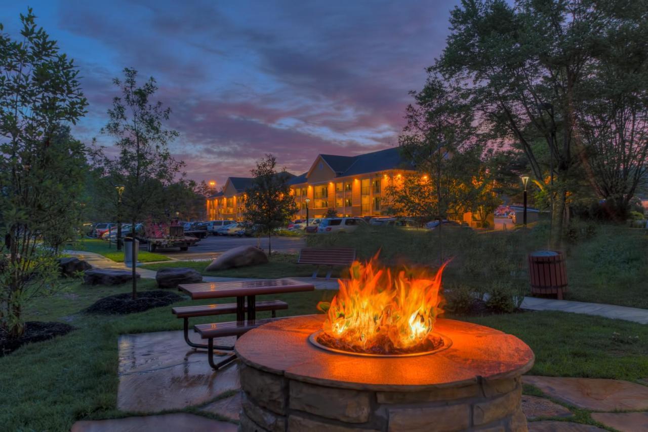 Econo Lodge Pigeon Forge Riverside מראה חיצוני תמונה