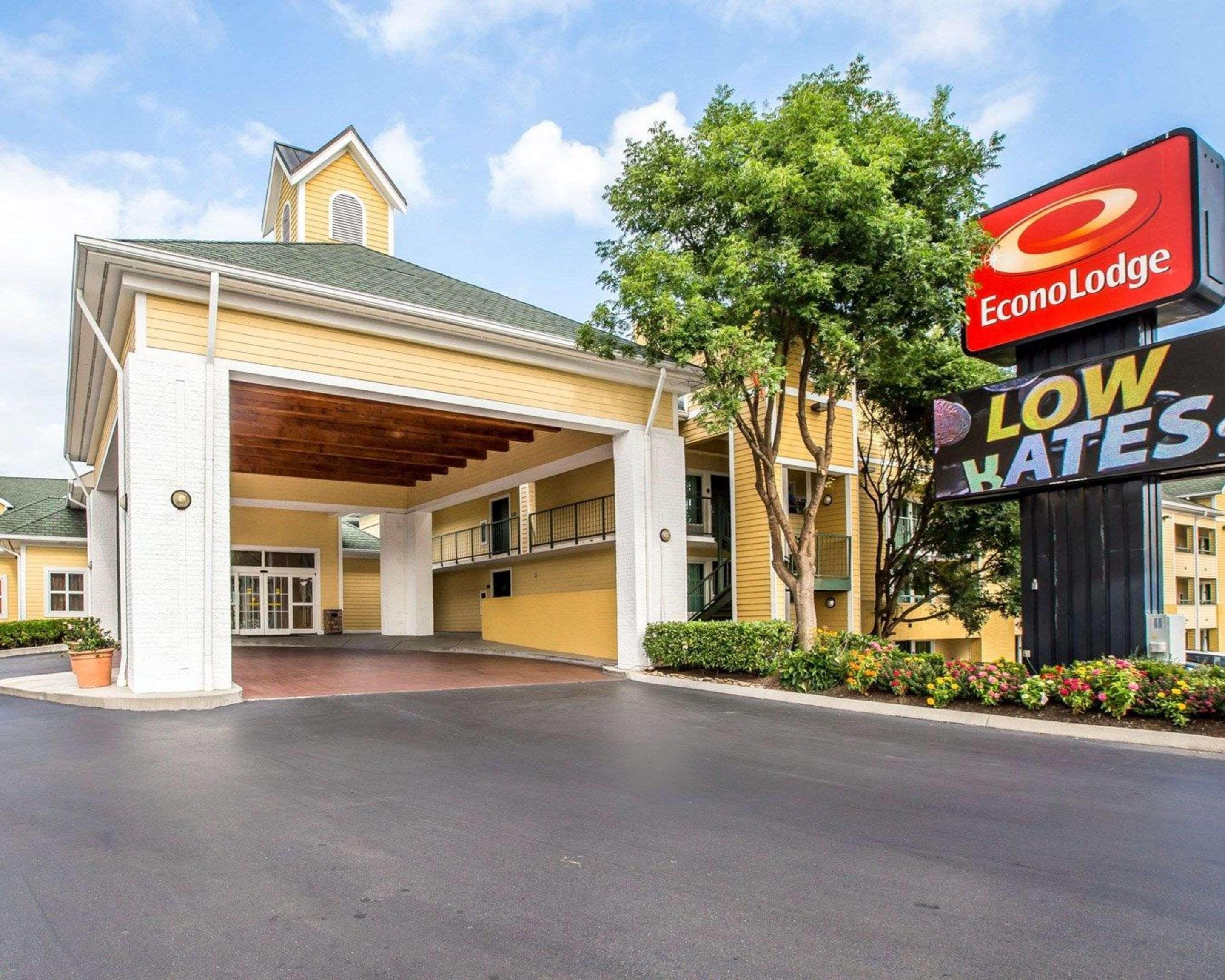 Econo Lodge Pigeon Forge Riverside מראה חיצוני תמונה